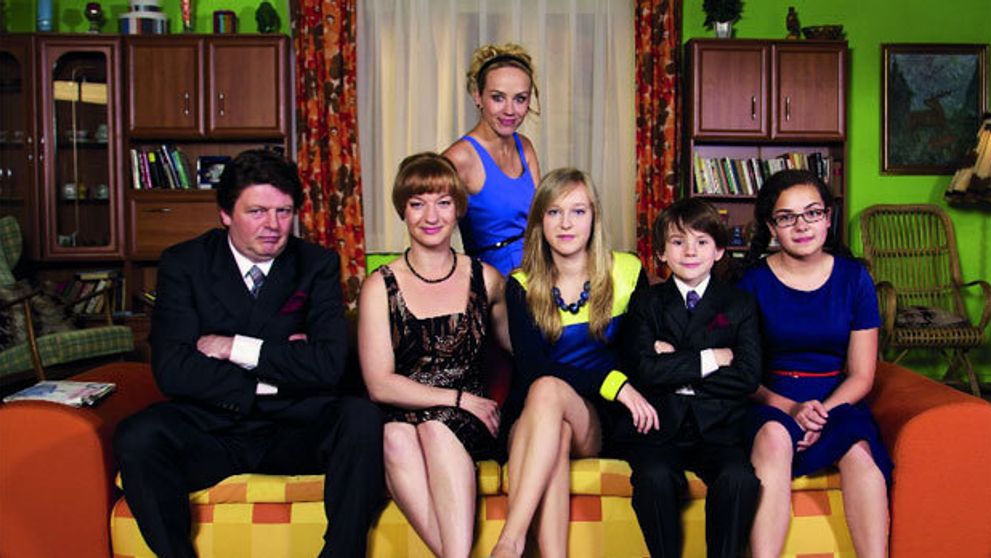 FOTO: Co dnes dělají a jak vypadají dětské hvězdy ze sitcomu Helena? Vyrostly a rozhodně se nenudí!