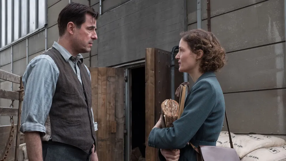 Historické drama na Nova Cinema: Poslední Vermeer vypráví příběh padělatele