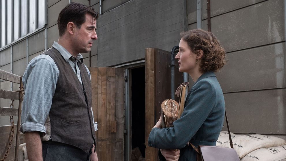 Historické drama na Nova Cinema: Poslední Vermeer vypráví příběh padělatele