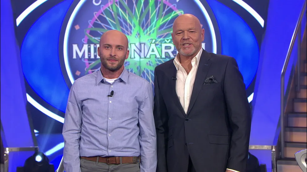 Nejdřív zkoušel štěstí v Milionáři otec, teď bojuje o miliony syn! Uspěje?