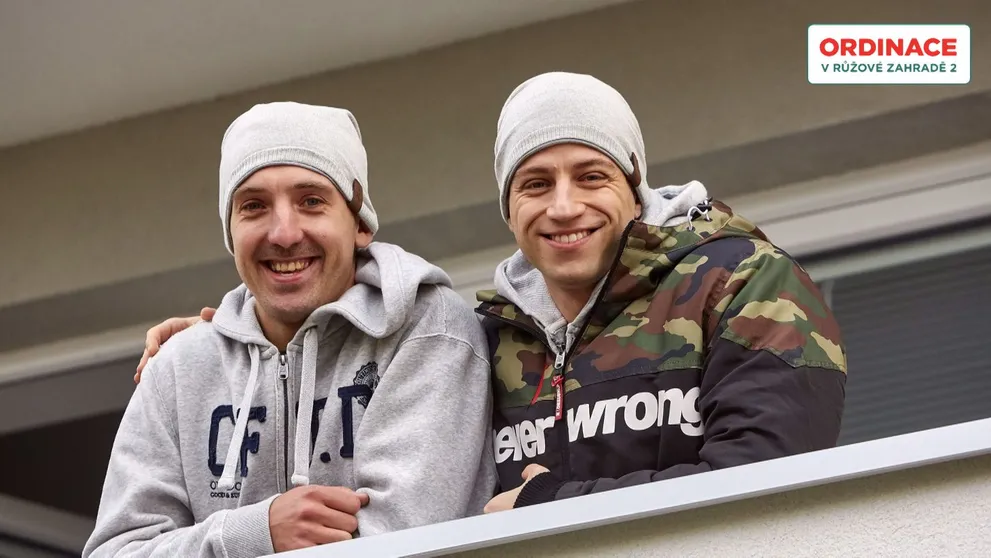 CO NEBYLO V TV: Peroutku při skoku nahradil kaskadér