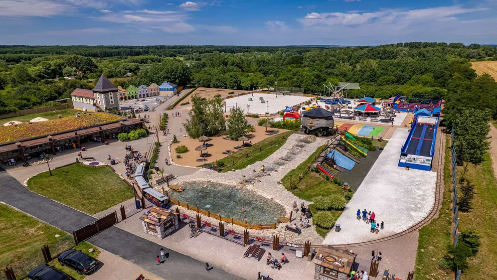 Kdo vyhrál se Snídaní rodinné vstupné do volnočasového areálu Fajnpark?