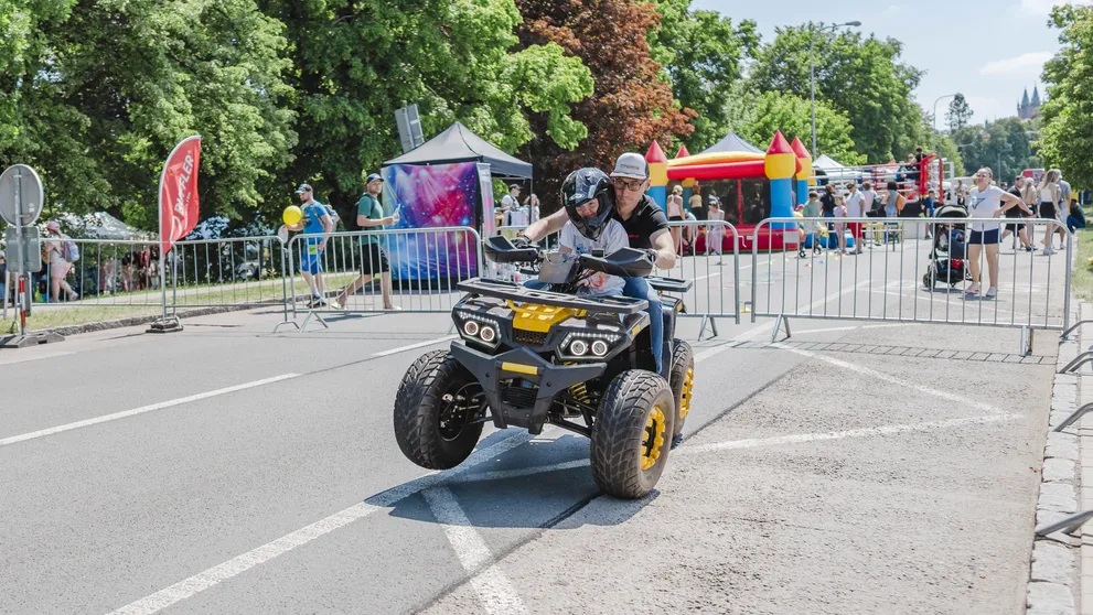 Bezva Fest se vrací. Park za OC Plzeň Plaza ožije rodinným festivalem