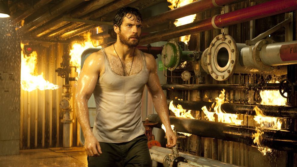 DRSNÁ DIETA! Co během natáčení musel jíst Muž z oceli Henry Cavill?