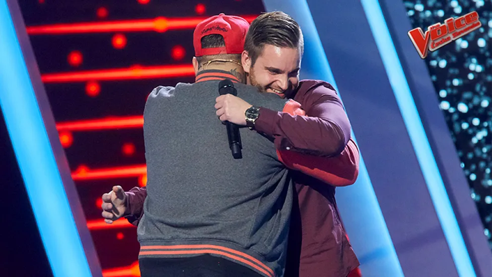 Z Milana Brigadoie se přes noc stal favorit The Voice! Hold mu vzdal slavný americký zpěvák