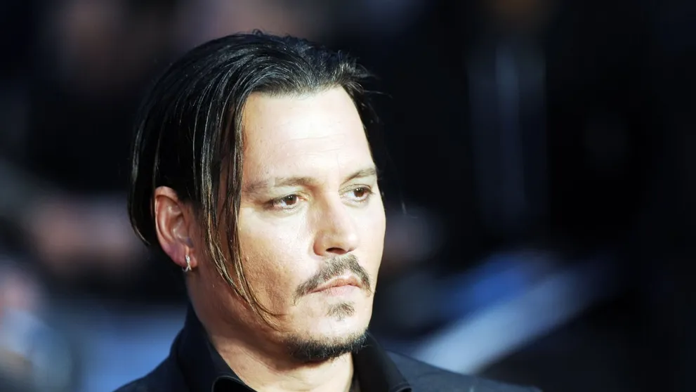 Nova Cinema DNES představí Johnnyho Deppa v roli kokainového krále!