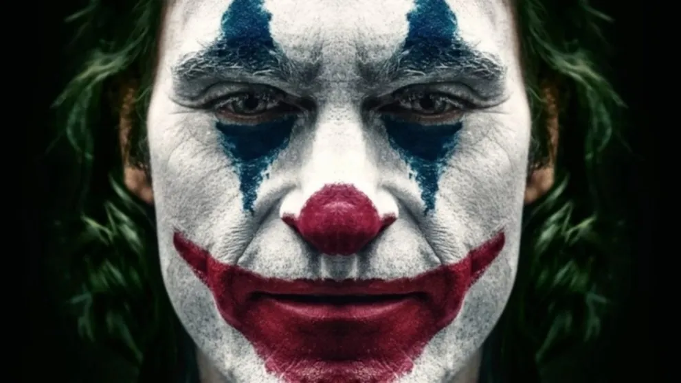 CVOK SYMBOLEM REVOLUCE: Phoenixův Joker ze sebe vydal vše. Proč si ho nenechat ujít?