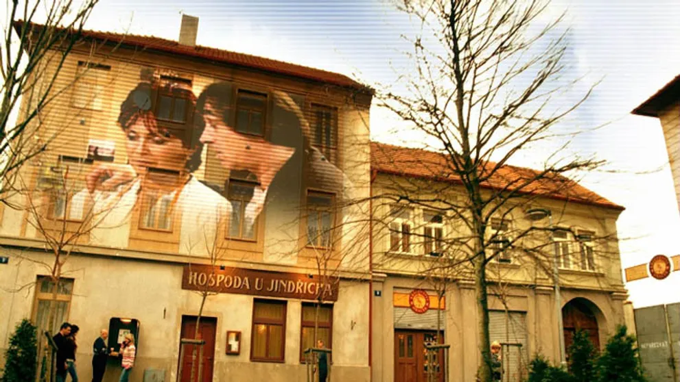 Ulice odvysílá 2000. díl!