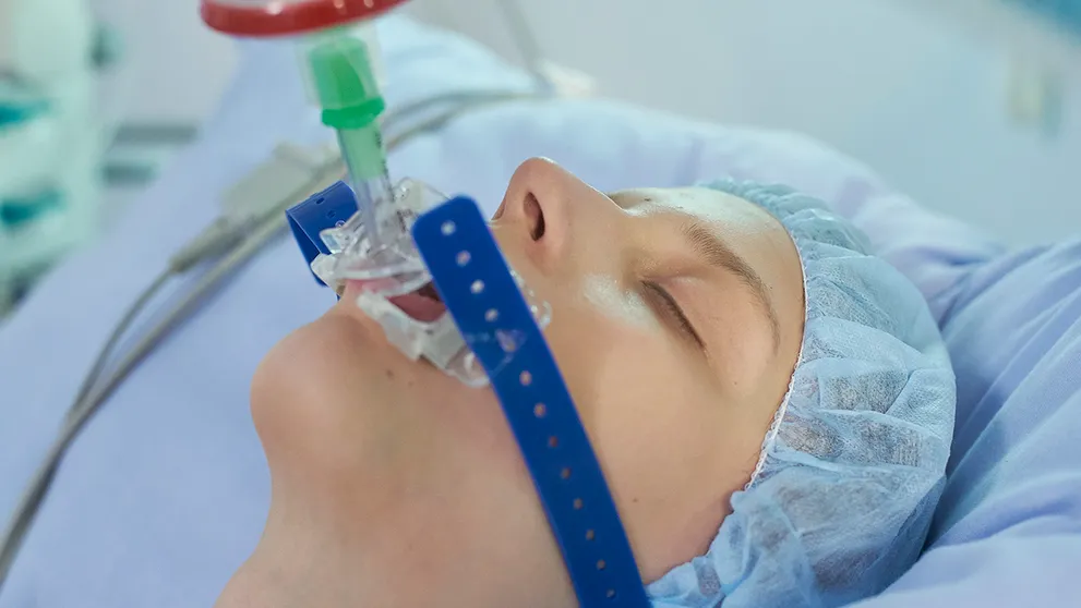 ZE ZÁKULISÍ: Co se stalo představitelce Emy během natáčení na JIP? To neuhodnete