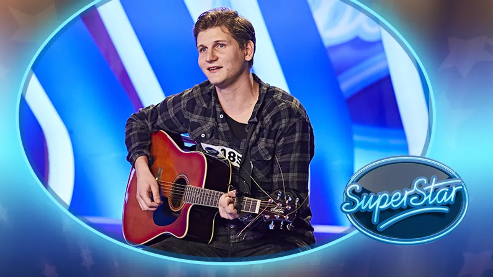Patrik se před porotou SuperStar odhodlá říct přítelkyni to, co doposud nedokázal