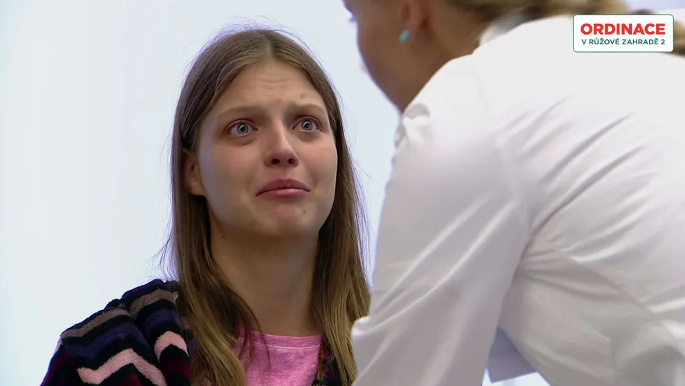 CELÝ 765. DÍL Ordinace: Nemocná Ema putuje na psychiatrii! Dobrovolně?
